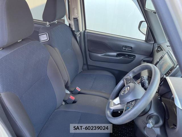 Nissan ROOX 2022-03 8690681-8