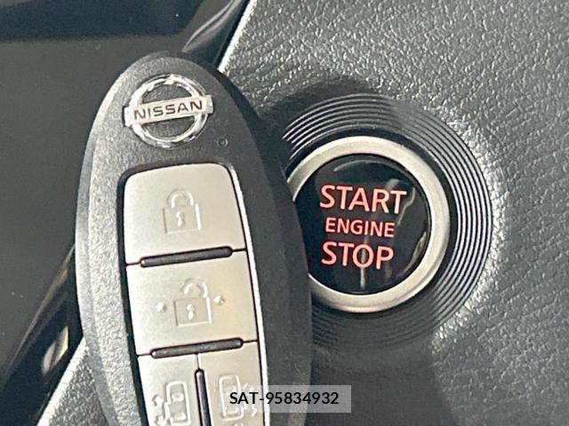 Nissan ROOX 2022-06 8690910-5