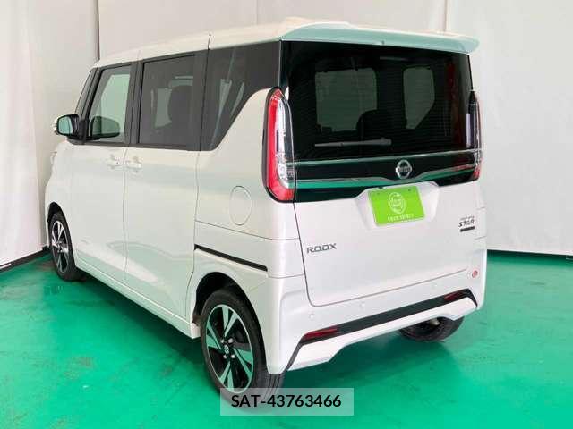 Nissan ROOX 2023-09 8691245-1
