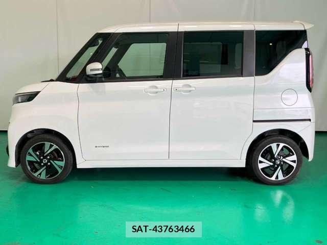 Nissan ROOX 2023-09 8691245-15