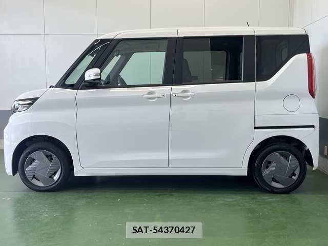 Nissan ROOX 2023-11 8691253-7