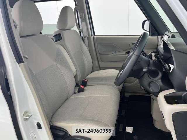 Nissan ROOX 2023-11 8691258-15