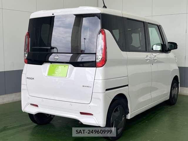 Nissan ROOX 2023-11 8691258-16