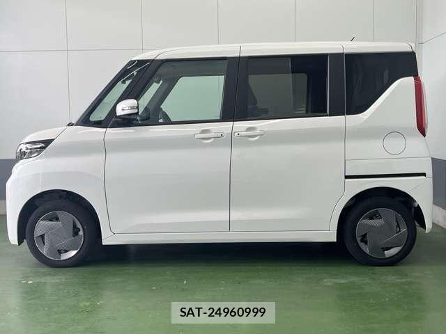Nissan ROOX 2023-11 8691258-7