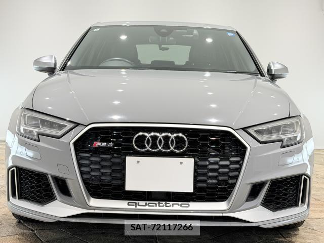 Audi RS3 SPORTBACK 2018-05 8690610-1
