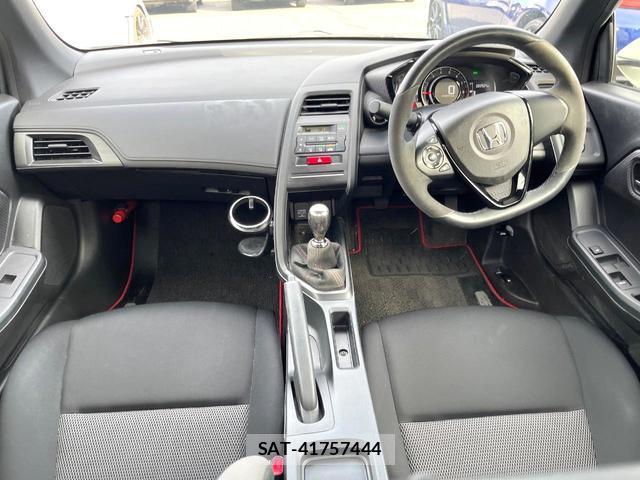 Honda S660 2021-10 8691113-1