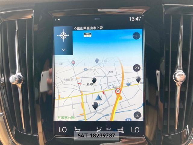 Volvo S90 2017-06 8690339-6