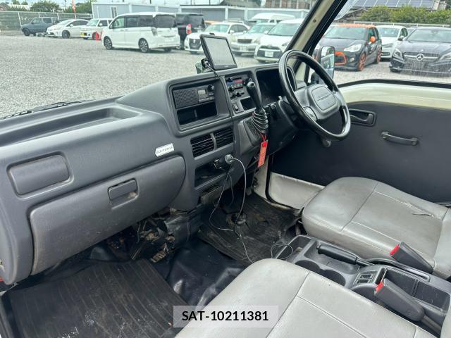 Subaru SAMBAR TRUCK 2001 8691972-19
