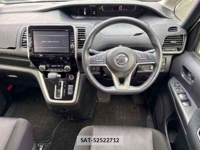 Nissan SERENA 2018-06 8690767-4