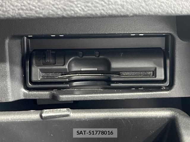 Nissan SERENA 2019-02 8690894-5