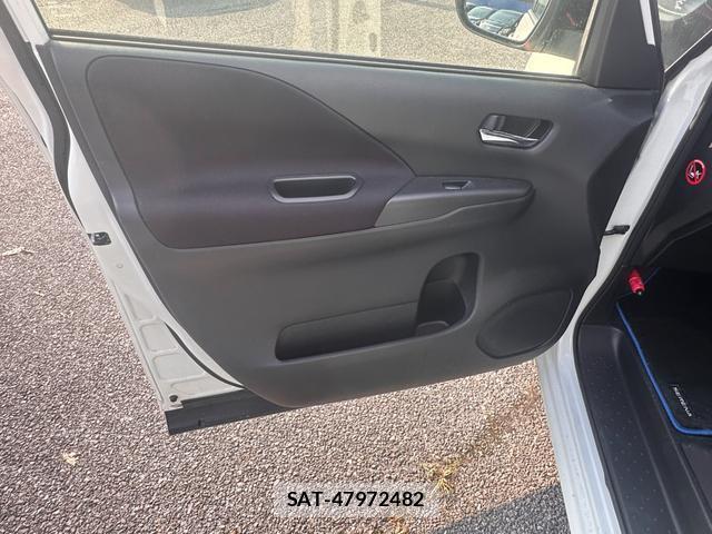 Nissan SERENA 2018-07 8691050-10
