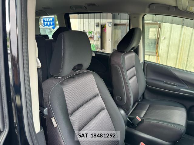 Nissan SERENA 2017-12 8691210-5