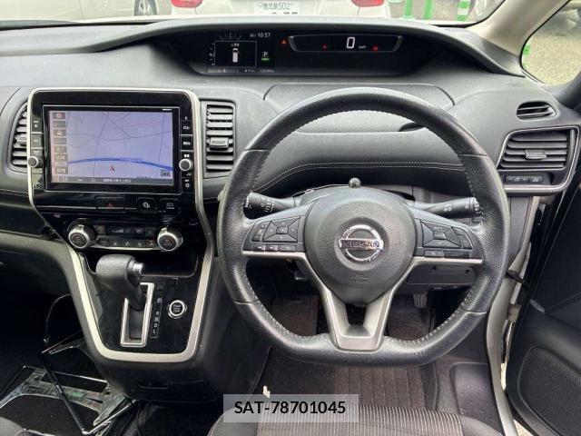 Nissan SERENA 2018-05 8691312-4