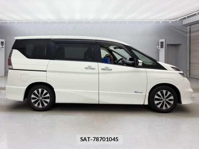 Nissan SERENA 2018-05 8691312-9