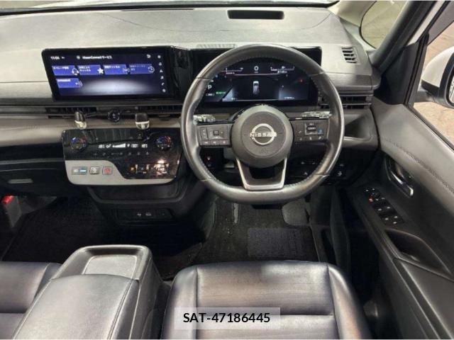 Nissan SERENA 2023-05 8691405-2