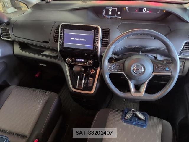 Nissan SERENA 2018-06 8691453-2