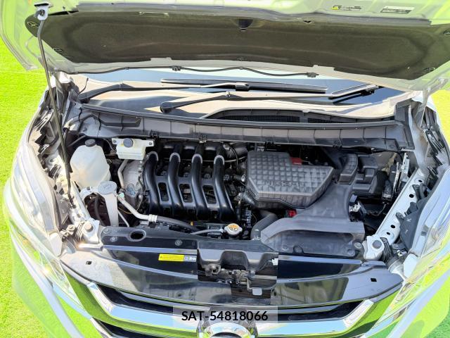 Nissan SERENA 2017-06 8691593-16