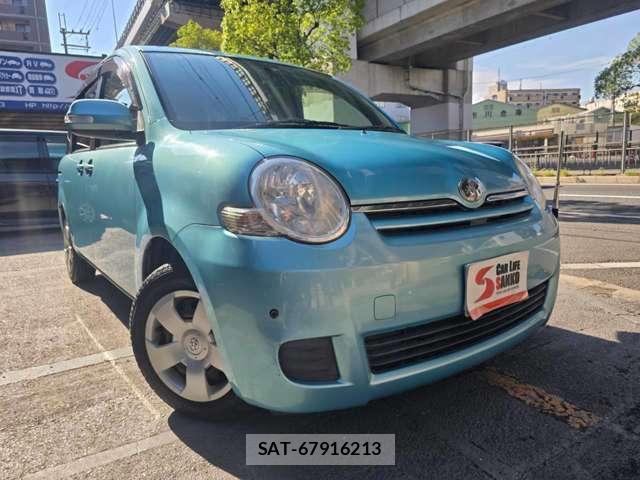 Toyota SIENTA 2008-02 8690677-1