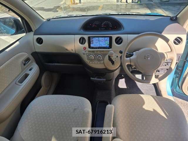 Toyota SIENTA 2008-02 8690677-4