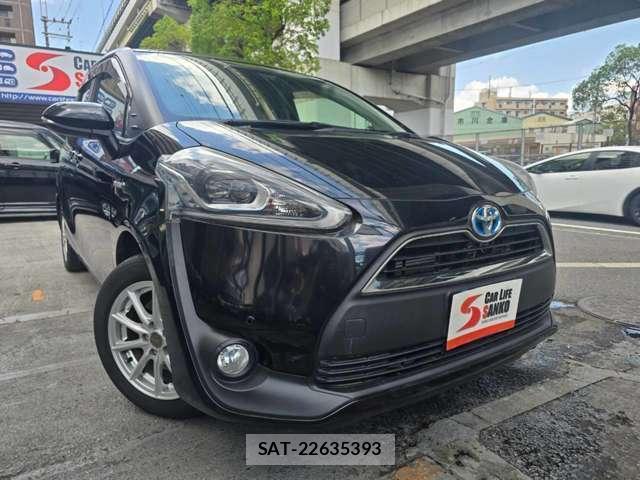 Toyota SIENTA 2017-08 8690680-1