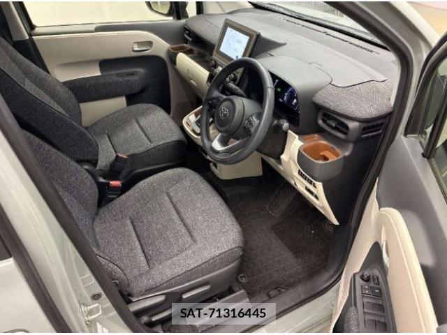 Toyota SIENTA 2023-11 8690758-5