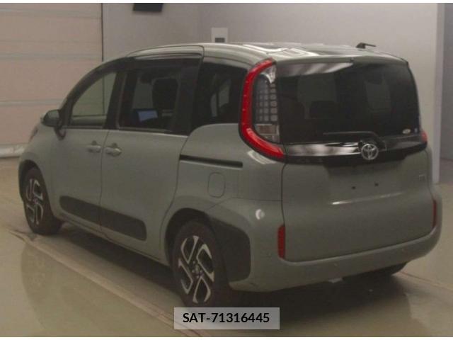 Toyota SIENTA 2023-11 8690758-7