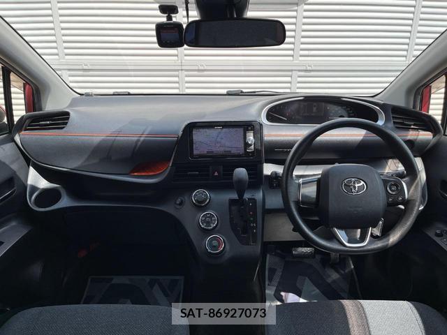 Toyota SIENTA 2017-08 8690775-1