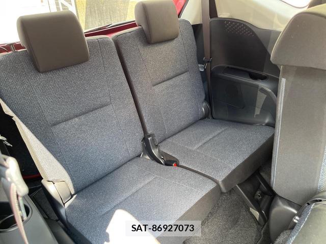 Toyota SIENTA 2017-08 8690775-7