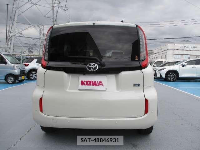 Toyota SIENTA 2022-12 8691008-1