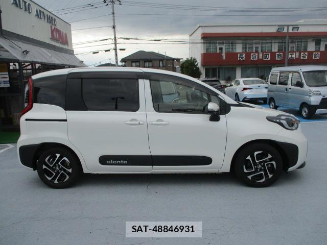 Toyota SIENTA 2022-12 8691008-3