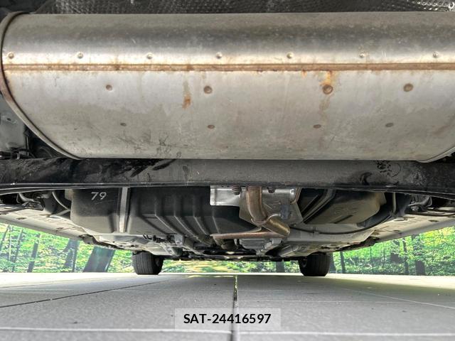 Toyota SIENTA 2023-11 8691106-18