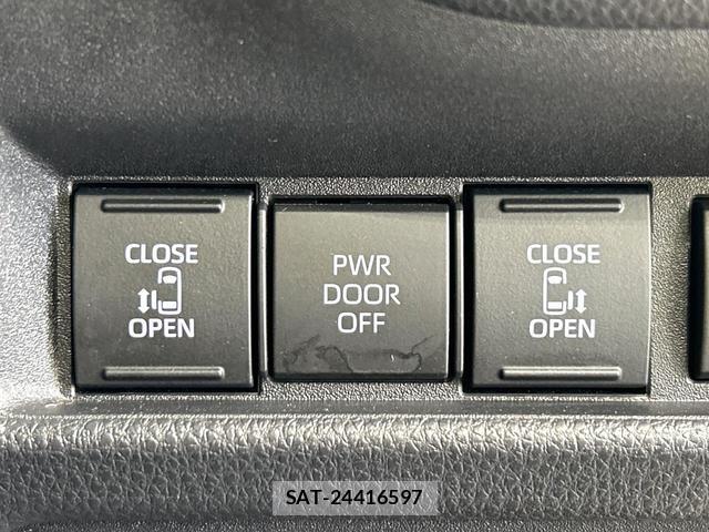 Toyota SIENTA 2023-11 8691106-4
