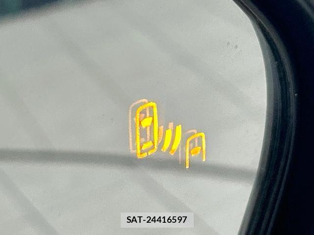 Toyota SIENTA 2023-11 8691106-6