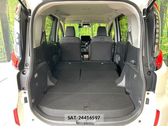 Toyota SIENTA 2023-11 8691106-9