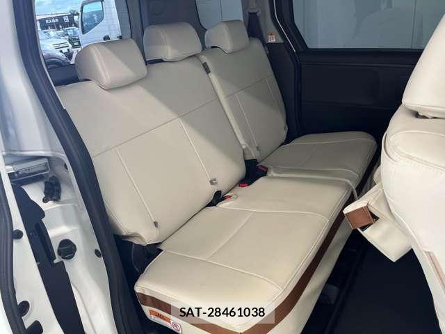 Toyota SIENTA 2024-01 8691272-6