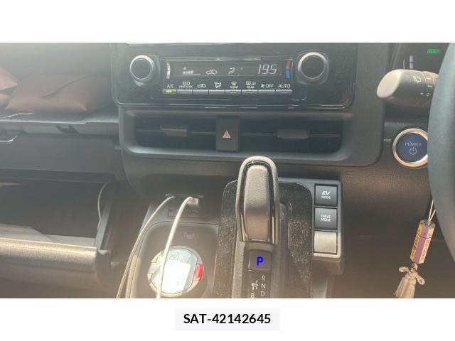 Toyota SIENTA 2024-05 8691499-14