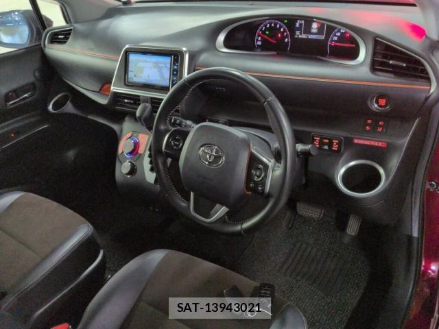Toyota SIENTA 2021-04 8691513-2