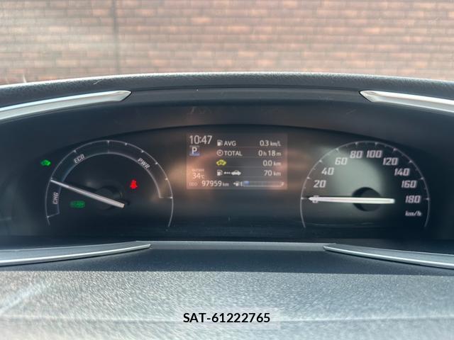 Toyota SIENTA 2017-08 8691608-5