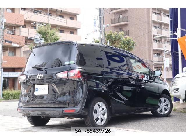 Toyota SIENTA 2019-10 8691655-12