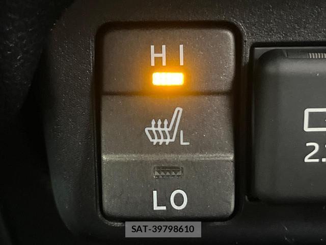 Toyota SIENTA 2020-04 8691927-6