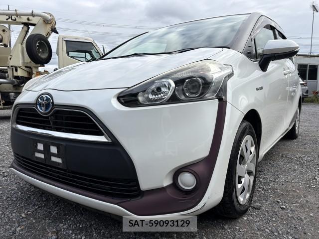 Toyota SIENTA 2016-06 8691957-0