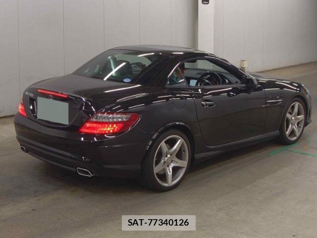 Mercedes Benz SLK 2015-10 8691860-3