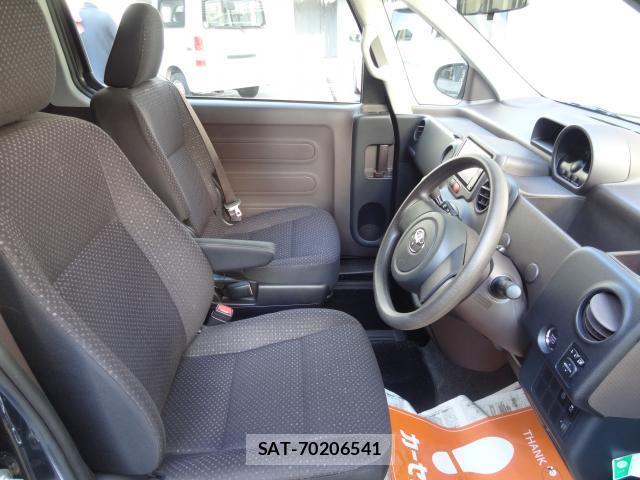 Toyota SPADE 2014-05 8691149-10