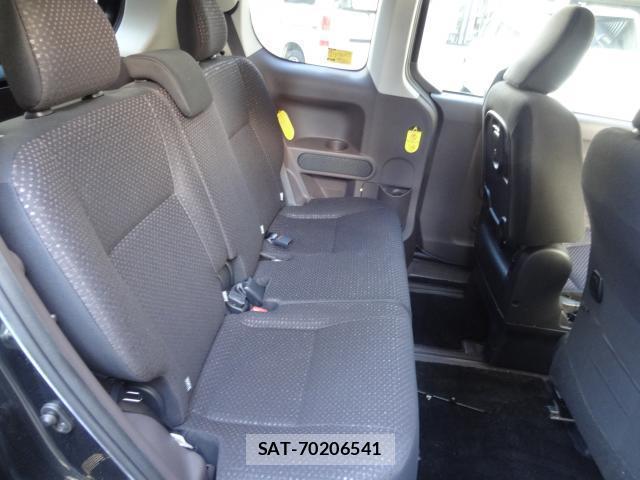 Toyota SPADE 2014-05 8691149-12