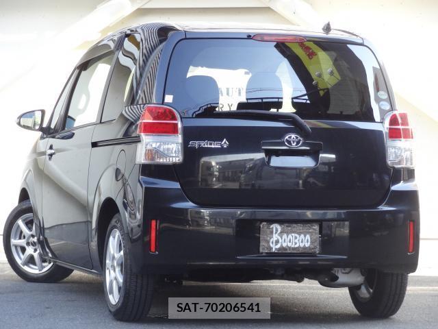 Toyota SPADE 2014-05 8691149-4