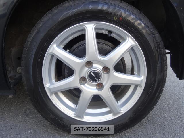 Toyota SPADE 2014-05 8691149-8