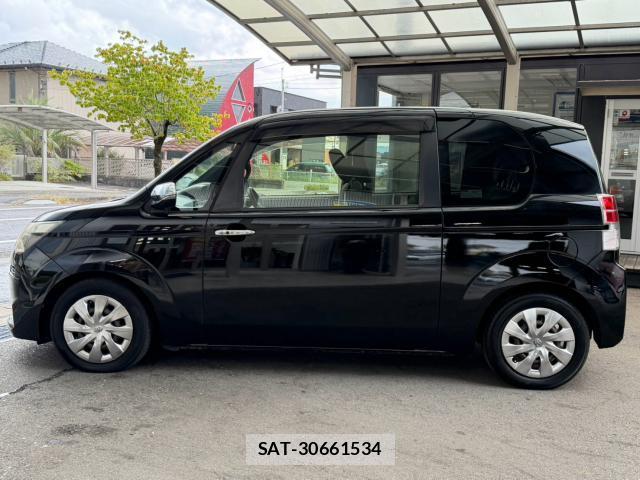 Toyota SPADE 2015-09 8691160-11