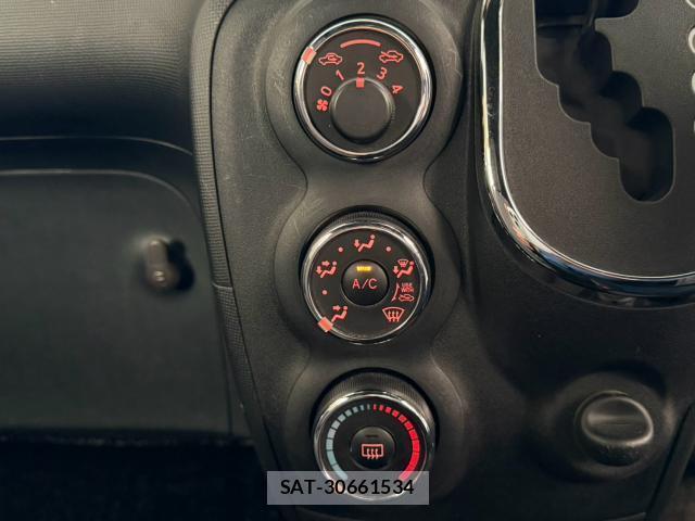 Toyota SPADE 2015-09 8691160-19