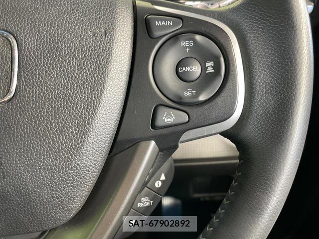 Honda e 2021-09 8690407-5