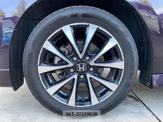 Honda e 2013-12 8648124-17